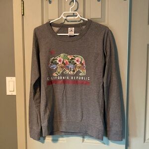 🩶 Chandail Californie